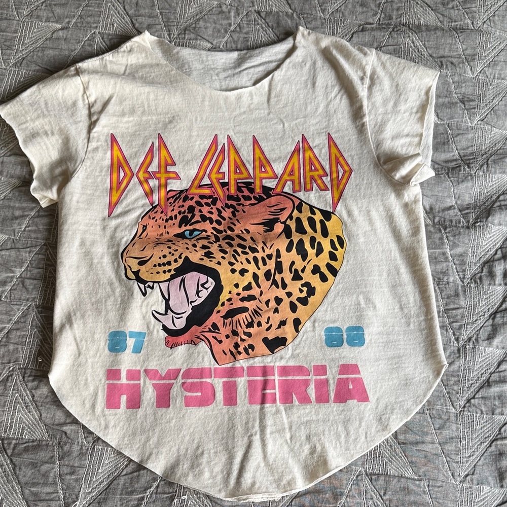 🐆 Def Leppard Band Tee